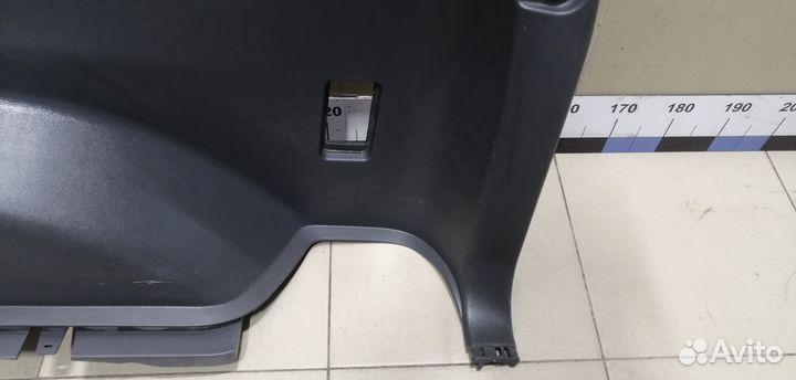 Обшивка багажника Land Cruiser (150) -Prado 2009