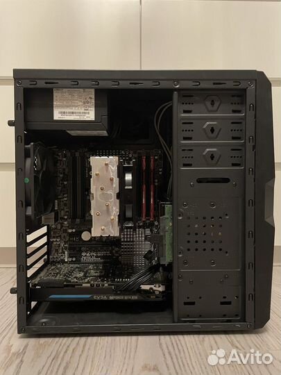 I7-3960X/GTX 970/16GB/SSD 256/HDD 1TB/500W