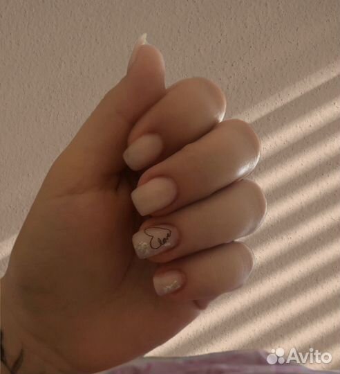 Наращивание ногтей