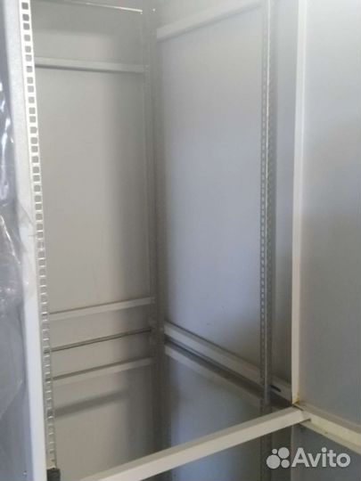 Шкаф телекоммуникационный 19 дюймовый