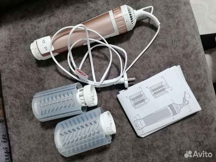 Фен-щетка Ровента. Новая