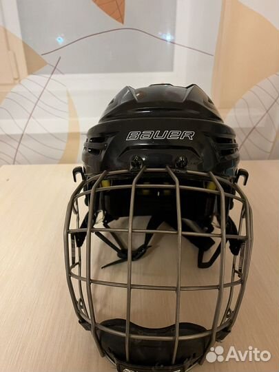 Шлем хоккейный bauer reakt