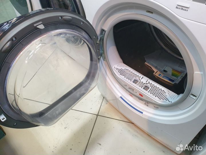 Витринный Сушильная машина Electrolux EW8HR458B