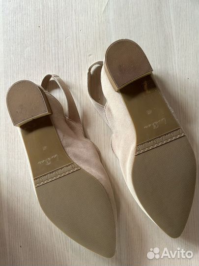 Босоножки женские