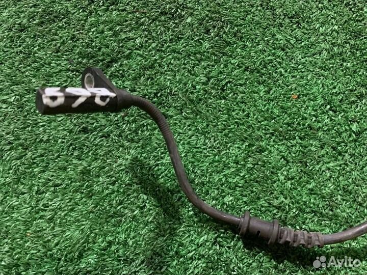 Датчик abs передний Mercedes-Benz C-Class W204