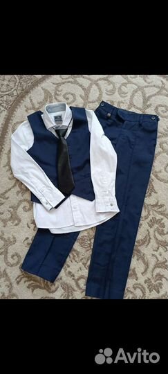 Школьный костюм +рубашка для мальчика 128р
