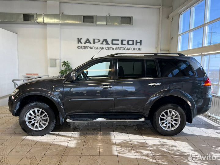 Mitsubishi Pajero Sport 2.5 AT, 2012, 199 293 км