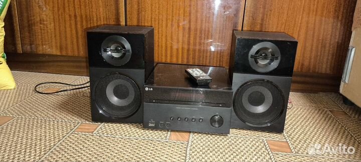 Музыкальный центр lg