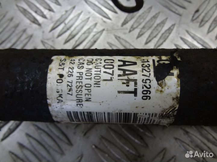 Амортизатор задний Опель Астра J