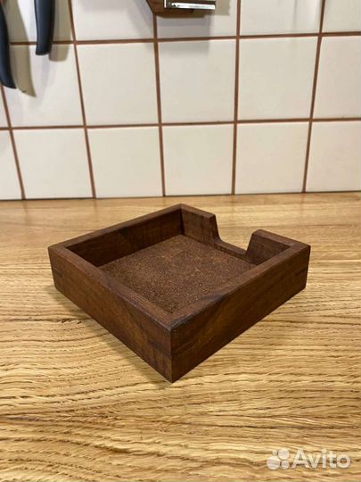 Салфетница из дуба