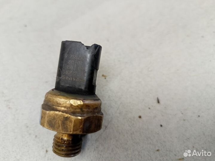 Датчик давления масла Мини