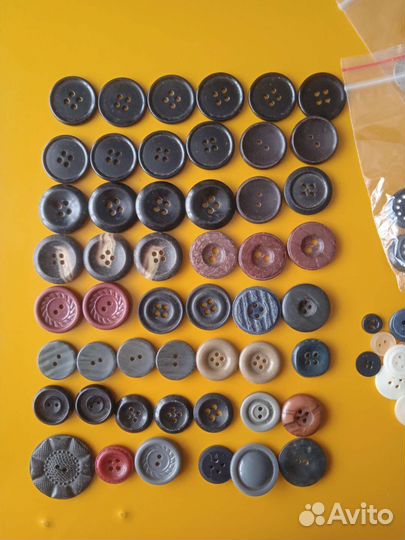 Пуговицы