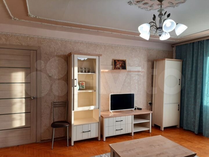 2-к. квартира, 50 м², 10/12 эт.