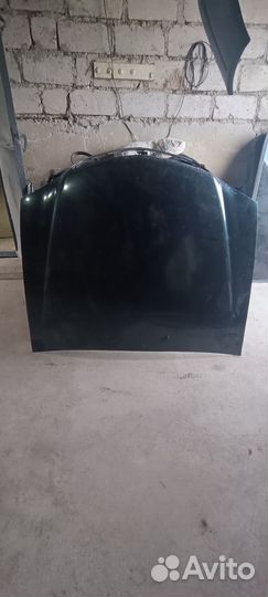 Газ 31105 Волга капот