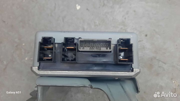 Блок управления рулевой рейкой honda accord 8