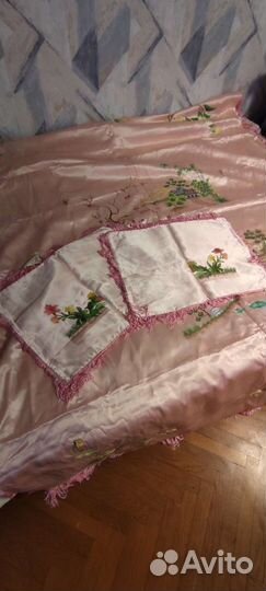 Покрывало на кровать