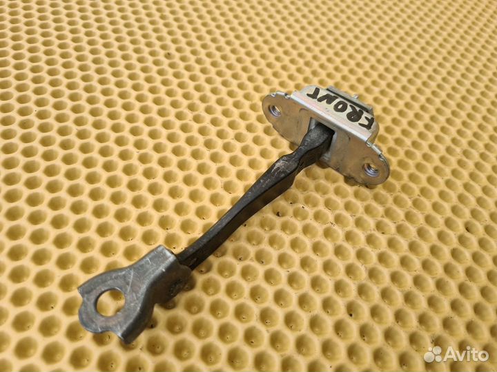 Ограничитель двери передний Infiniti Ex35 Ex25