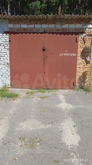 Гараж, > 30 м²