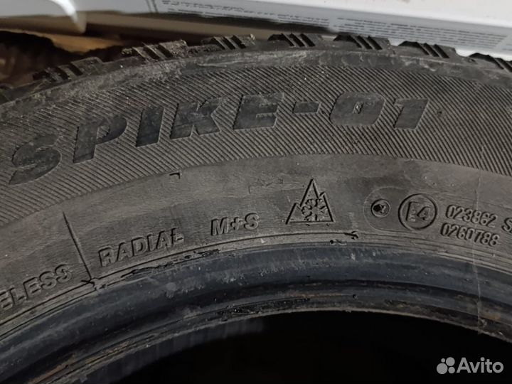 Bridgestone Blizzak Spike-01 195/60 R15 105T