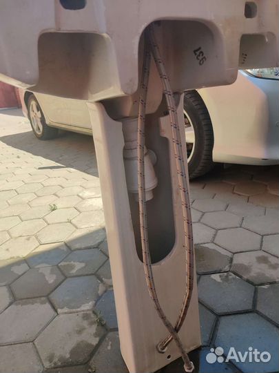 Тумба и раковина ванную