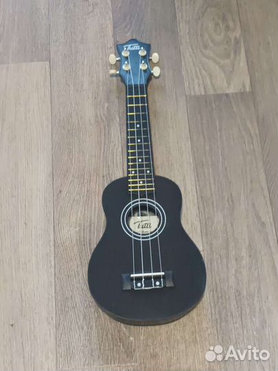 Укулеле Tutti JR-10 BK