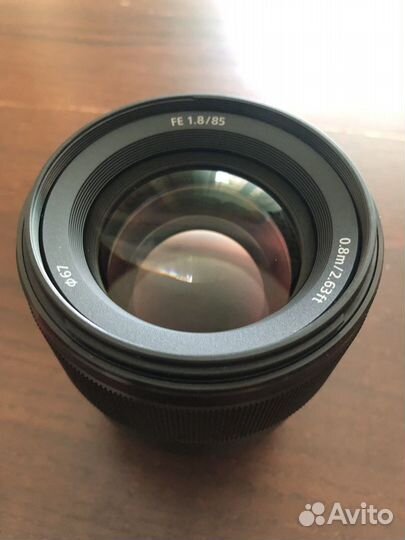 Sony FE 85mm f 1.8 (сост. нового)
