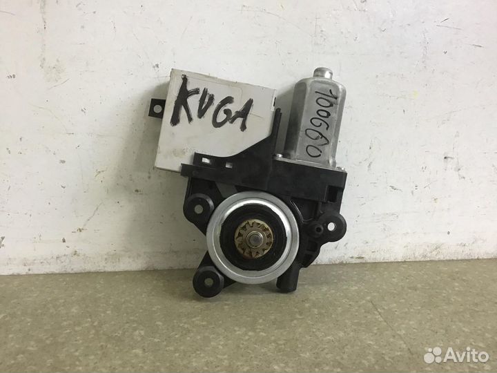 Моторчик стеклоподъемника Ford Kuga 2008-2012