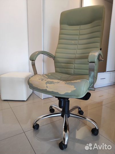 Компьютерный стул