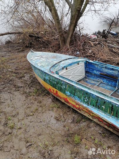 Лодка с мотором