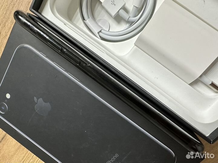 iPhone 7, 128 ГБ