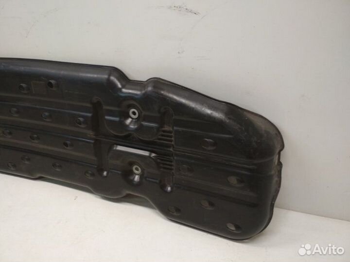 Защита бака Toyota Hilux 8 2015