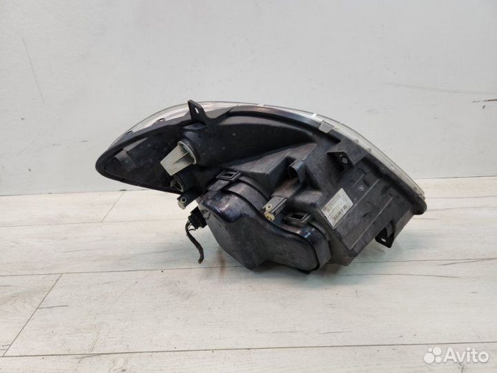 Фара левая Mercedes Sprinter W906 ом651.955 2012