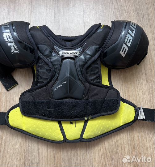 Нагрудник хоккейный bauer jr s/р