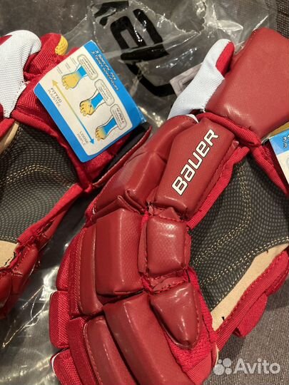 Краги хоккейные перчатки Bauer supreme total one