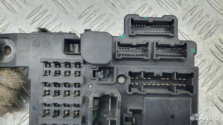 Блок предохранителей Mitsubishi Asx 2012