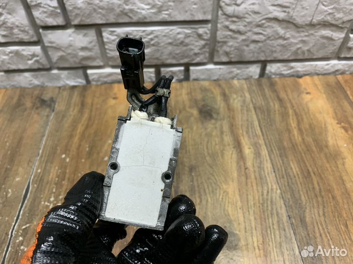 Lexus RX 350 Резистор топливного насоса