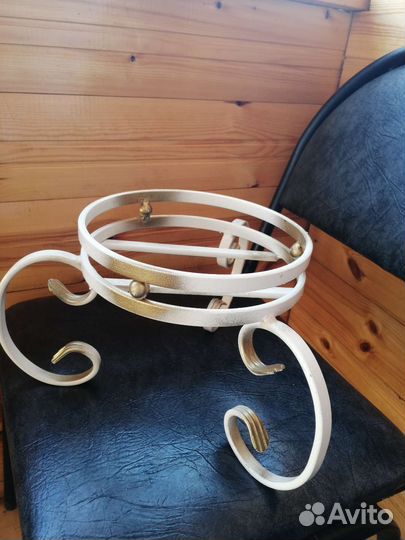 Подставка для цветов