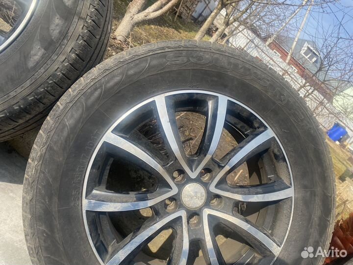 Летняя резина на дисках 235/65 r17