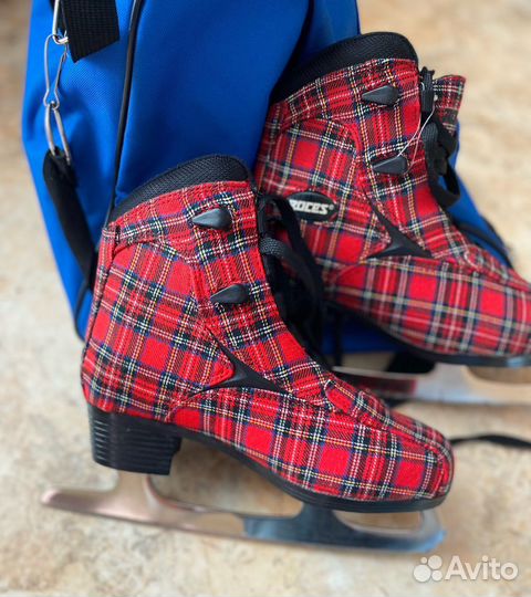 Коньки фигурные + сумка