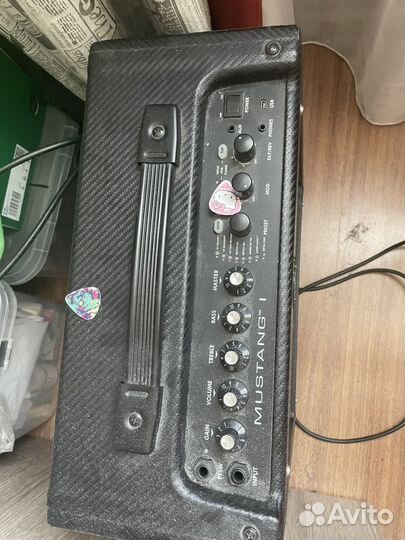 Гитарный комбоусилитель fender Mustang