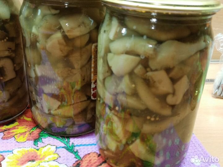 Грибы грузди солёно-маринованные 0,7 литр банка