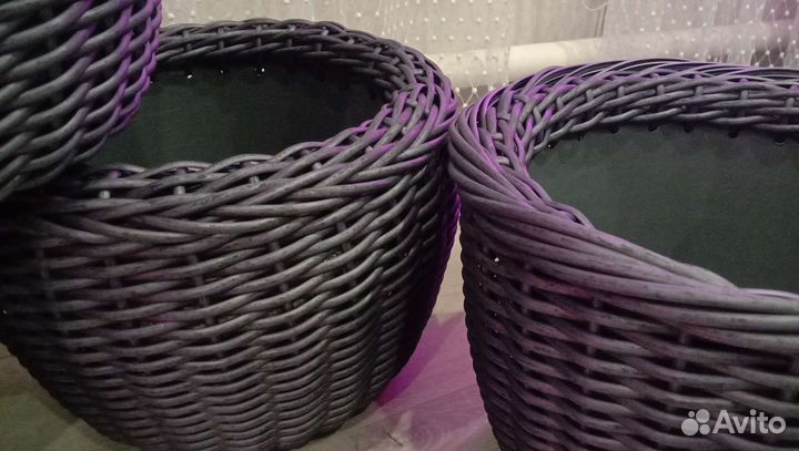 Кашпо из искусственного ратанга для цветов