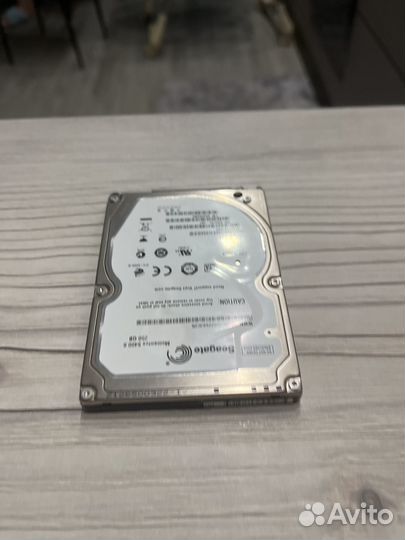 Жесткий диск Seagate Momentus 5400.6 / 250gb
