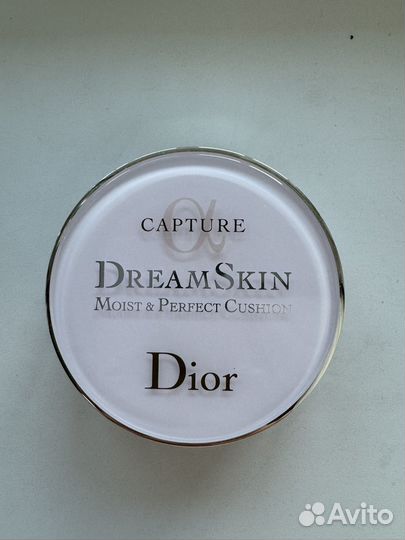 Dior capture dreamskin кушон тон 010
