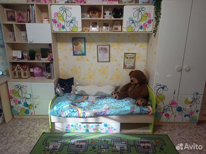 Набор детской мебели