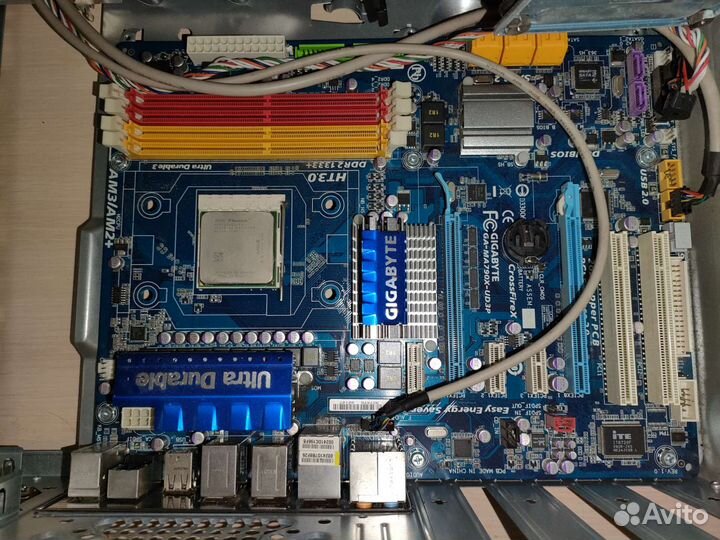 Материнская плата