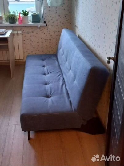 Продаётся диван