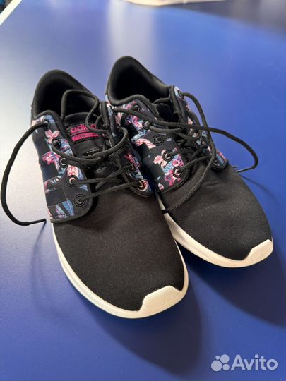 Кроссовки adidas neo