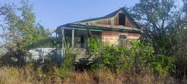 Дом 20 м² на участке 6 сот.