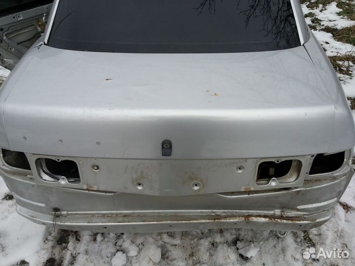 Задняя крышка ваз 2110